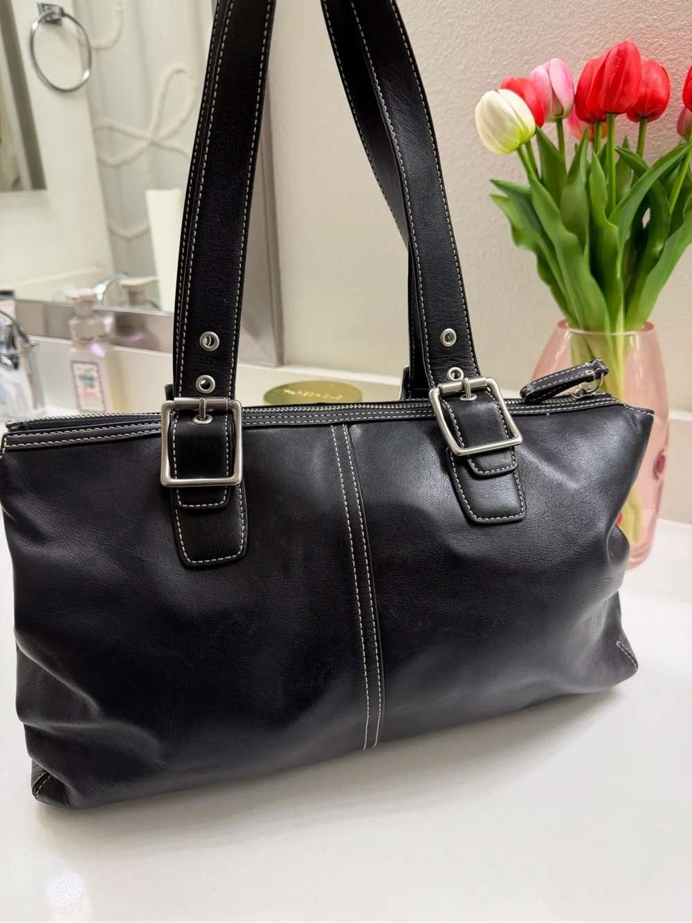 Coach authentic hampton